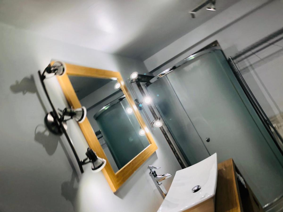 Loft Des Suites Норт Хатли Екстериор снимка